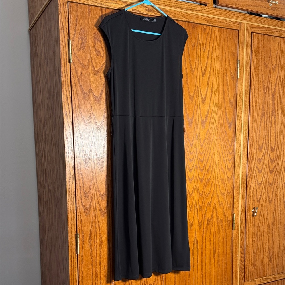 Lauren Ralph Lauren Black Cap-Sleeve Maxi Dress